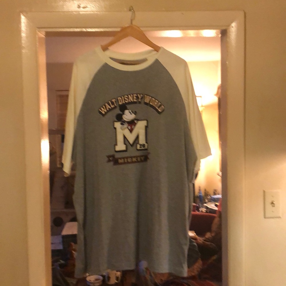 Walt Disney World Mickey Mouse short sleeve shirt - Picture 2 of 4